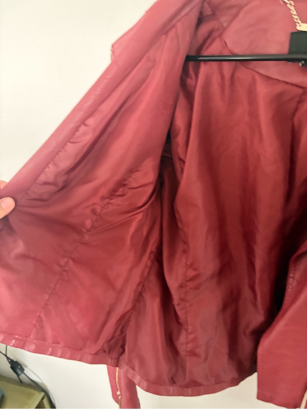 Women’s Red Leather Moto Jacket - Picture 5 of 9